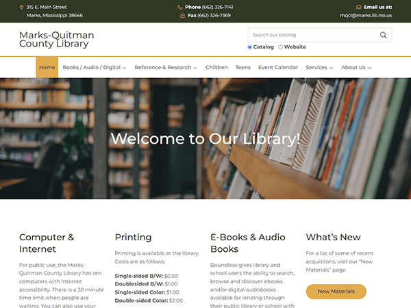 Library website homepage with a welcome message, contact info, and navigation menu. Sections for computer use, printing, e-books, and new materials are visible.